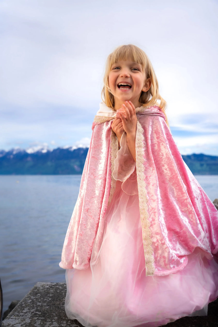 Great Pretenders Deluxe Pink Princess Cape |Mockingbird Baby & Kids